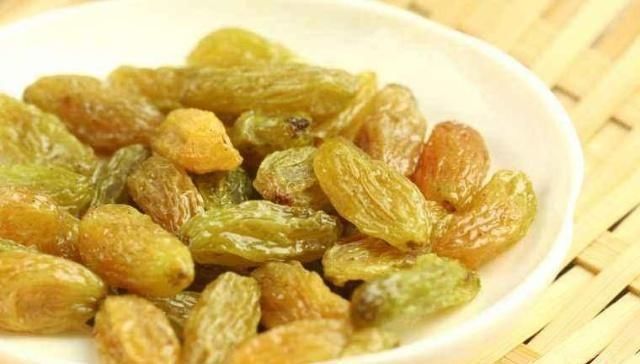 零食|女性有孕后,这4种零食可以常吃,对大人和孩子都有益,别不知道