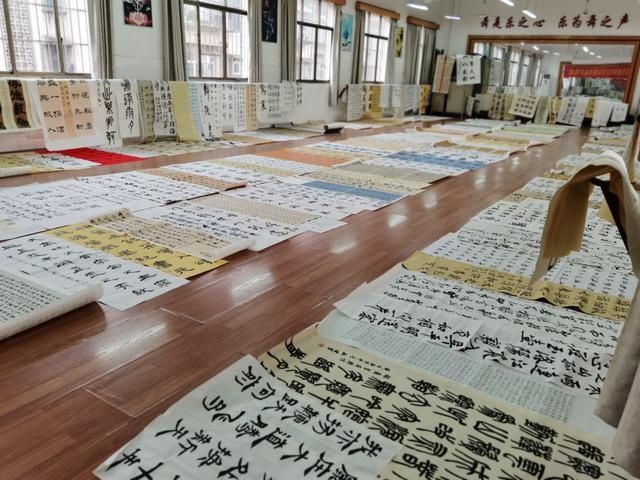  评审会|衡阳市教师书法、篆刻作品展评审会在蒸湘区实验小学举行