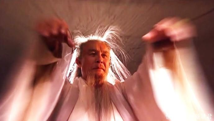 李秋水|天龙八部最看不懂的绝顶高手,武功超绝,却被仇人吓得一躲三十年