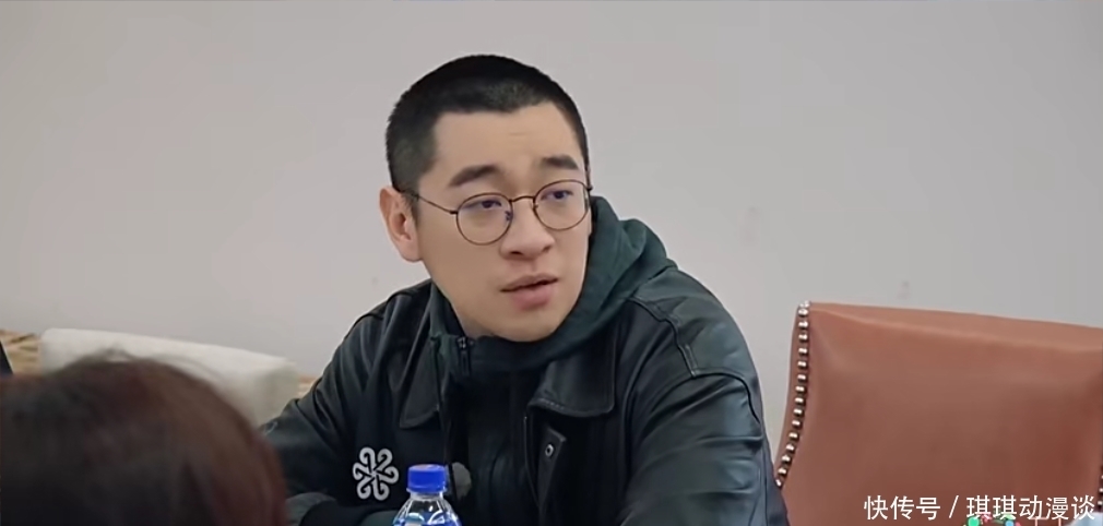 嘉宾 苏芒宋丹丹七嘴八舌架空村长,张翰直摇头,洞悉15位嘉宾的小九九