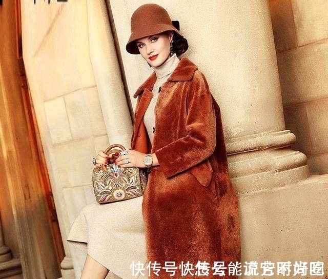 外套 今年流行的几款外套,50岁女人穿上年轻最少10岁,太好看了