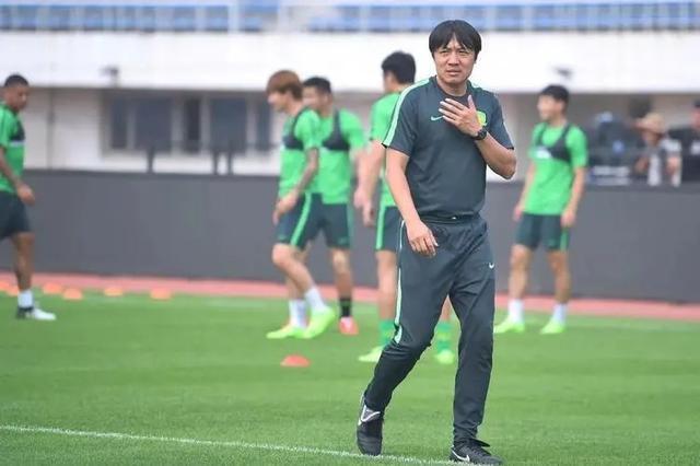 引援|恭喜谢峰!北京国安做出最新决定,本土教练这回终于可以正名了