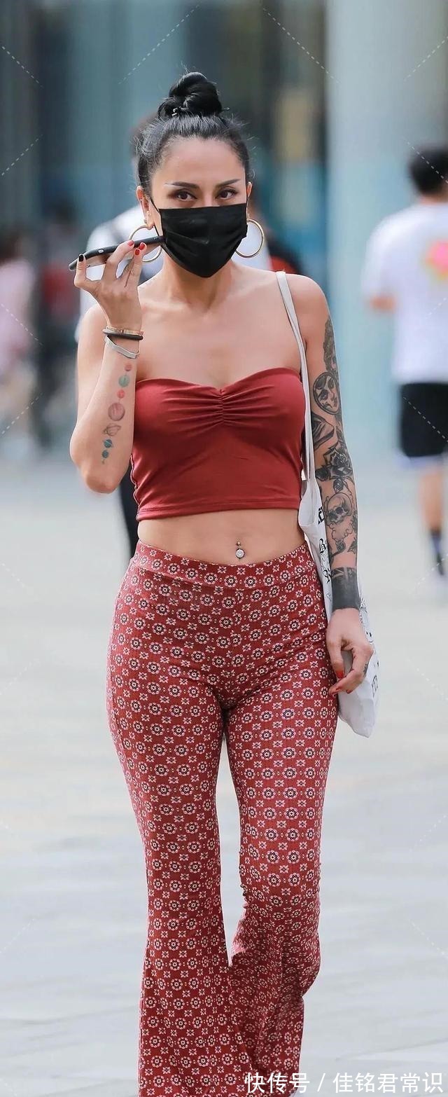 穿搭","m":"87fb0311c5d3e73e12bcef106c1dc07c655b59aa","nlabel":"stat_3259287735:zm.news.so.com:5LmQ5LmQ54ug5b+r5LmQ,pageType_zmt,glevel_3","ntag":"tfashion;sfashion_时尚;kfashion_1:时尚;kfashion_1:穿搭;kfashion_1:包臀裙;ca