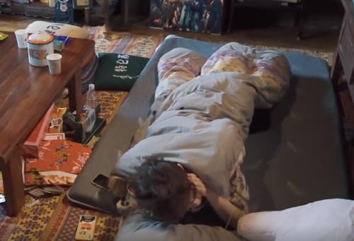 拖拉机|这是五千万顶流偶像该有的样子？