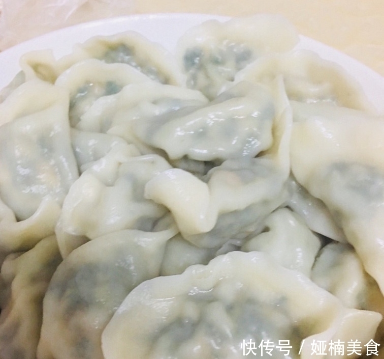 诱人|30年头一回用此菜包饺子,鲜美诱人营养,一顿50个饺子嫌不够