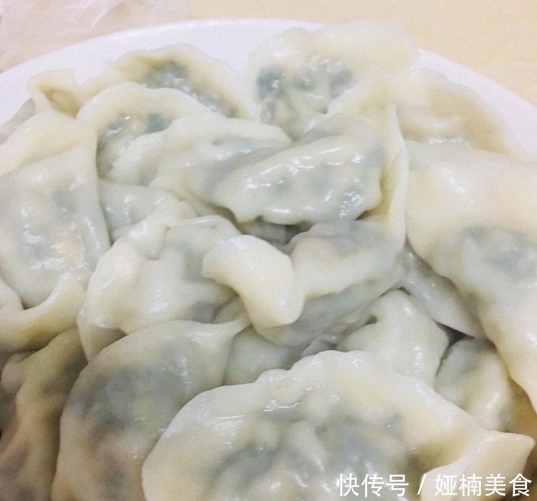 诱人|30年头一回用此菜包饺子，鲜美诱人营养，一顿50个饺子嫌不够