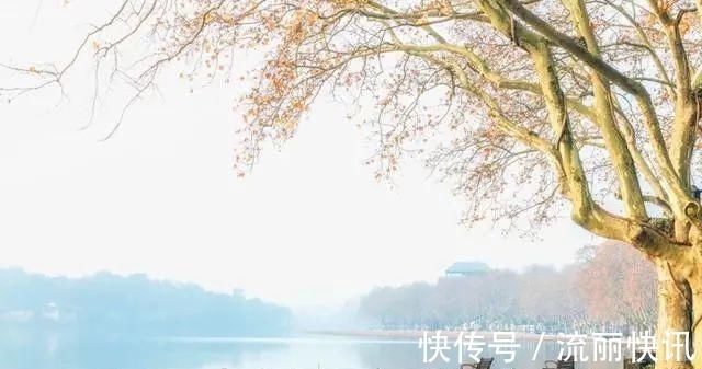 经典@送你最美的30首短诗,首首经典,谁读了都会心醉