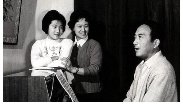 陈晓旭$95岁最美黛玉逝世,被周总理夸奖,被陈晓旭崇拜,拥有幸福的爱情