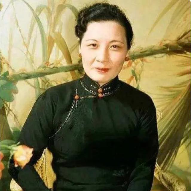 张学良|民国的第一夫人宋美龄,一直活到106岁,临终前我对不起这3个男人