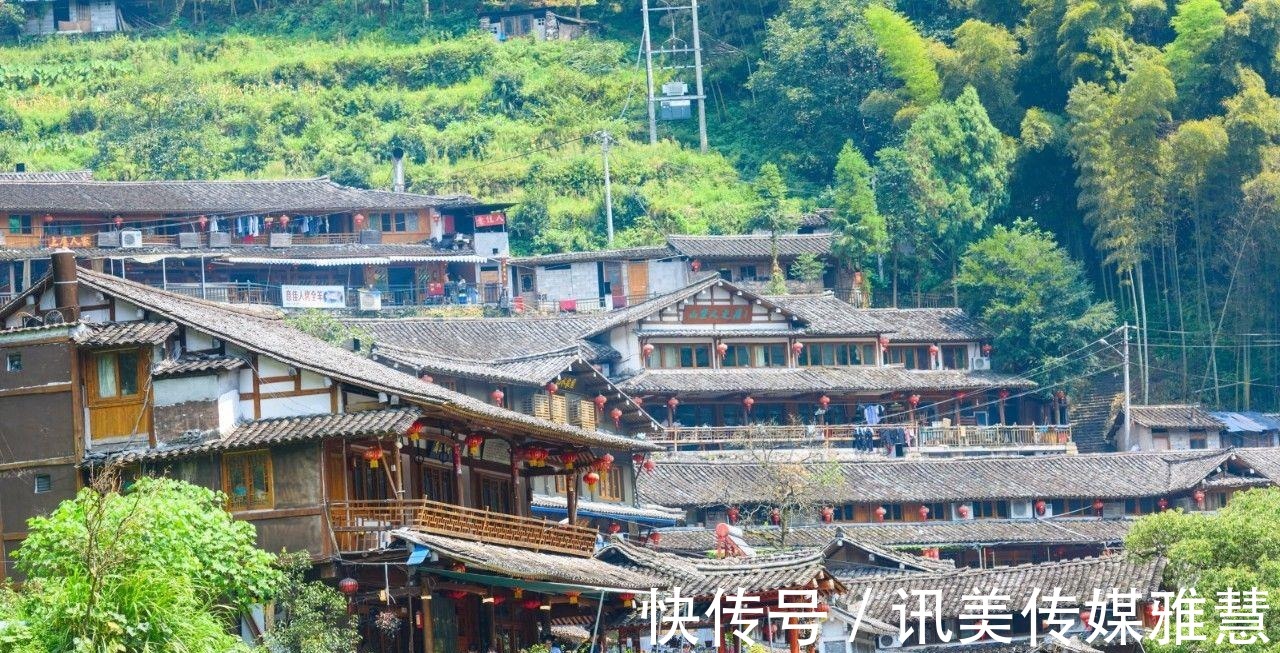 南嘉|重庆还藏了座百年古镇，当地人竟在河里打麻将，颇有江南风味