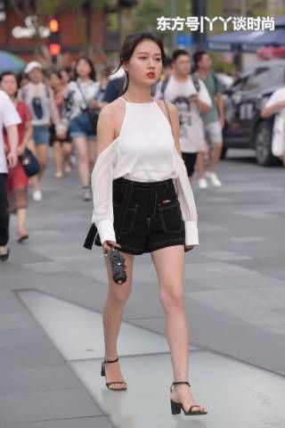 高跟鞋|时尚的短裤穿搭靓丽耐看,大方呈现你的身材和气质