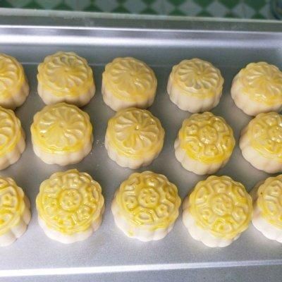 豆沙馅|简单快手又下饭的豆沙馅广式月饼，吃起来那叫一个香