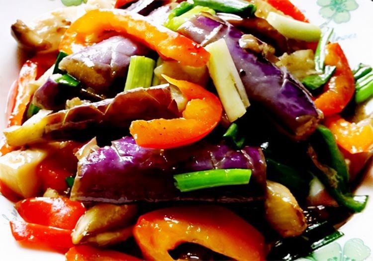 孩子们喜欢吃的美味菜，鲜嫩可口，口感美味，营养也很丰富