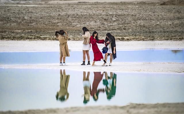 婉约|大柴旦五彩谷天地雄奇之峻，翡翠湖水云婉约之华，柴达木探秘4