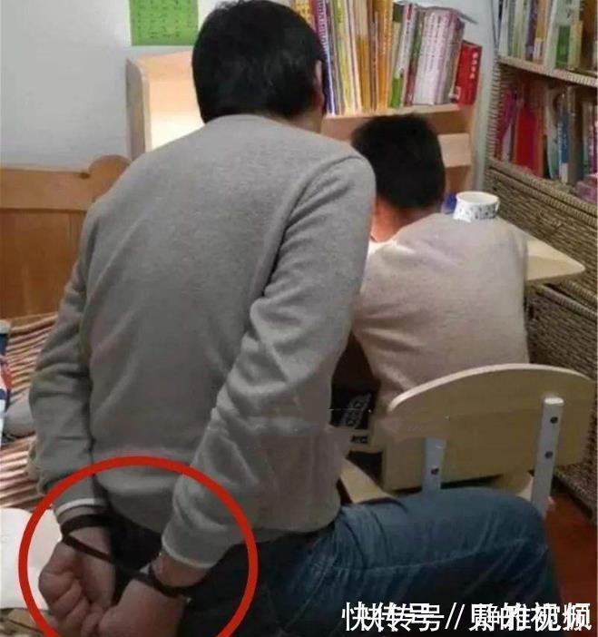 小鸿儿|孩子挨打时出现2种反应,暗示家长该住手了,再打下去会出大问题