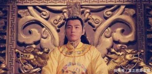 太监|皇帝感叹自己没儿子，太监立刻跪下您有儿子，我一直藏着！