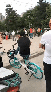 |搞笑GIF：有些搞笑是模仿不来的