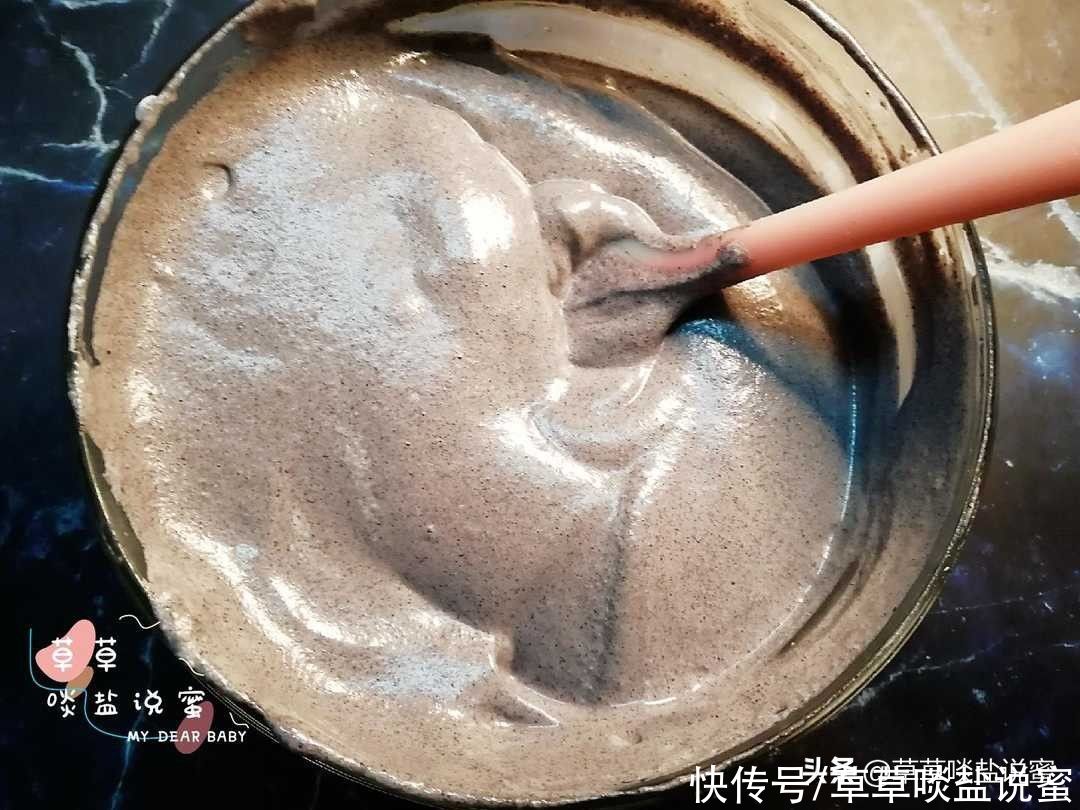 黑米|黑米糕真心不难做，只要有黑米和鸡蛋牛奶就能成