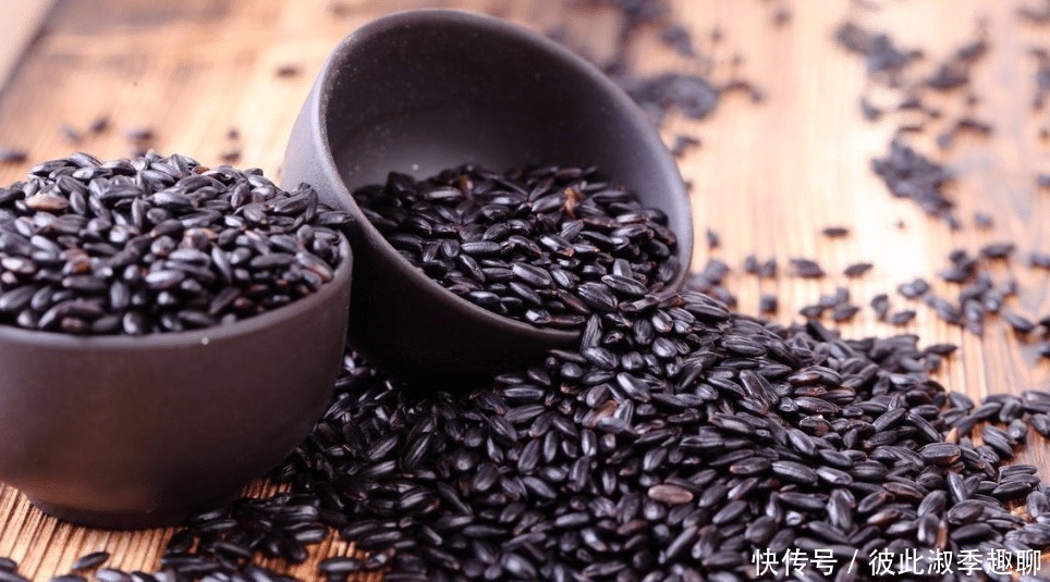 黑米用水泡一泡掉色了,是因为这是假黑米吗?