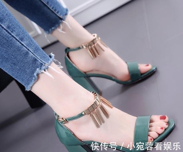 尖头|优雅淑女的高跟鞋,超有气质还显腿长