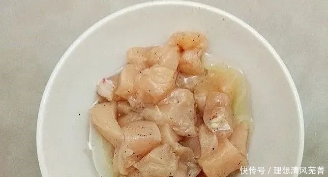 汴梁美食|凉拌香干,清爽可口,柠檬煎鸡块,酸酸甜甜,每次上桌准光盘!