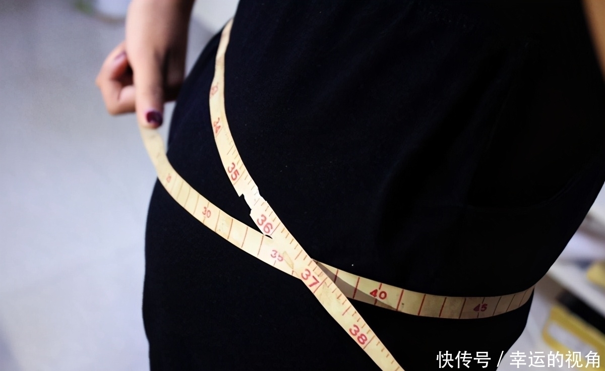 现代人|什么是“过午不食”?身边的女性朋友坚持五年,最后会得到了什么