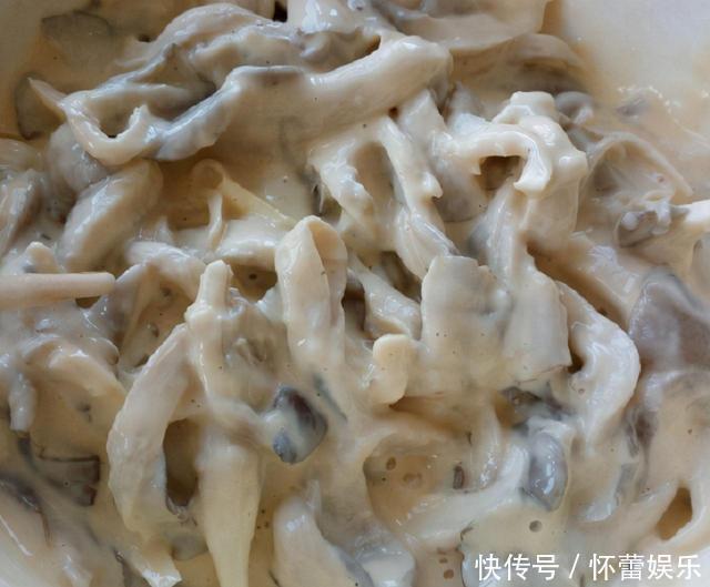 面糊|炸平菇,有人焯水有人直接下锅炸,都不对,如此做才正确,太香了