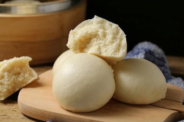 馒头店的馒头又大又白，加了啥东西做好4点，暄软筋道，你也行