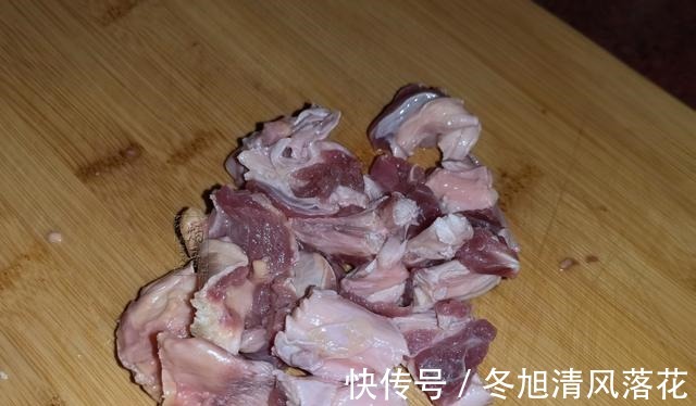 美味|入秋后，有钱没钱，多给家人做这汤吃，切块高压锅一炖，营养美味！