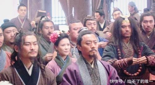 史文恭能20回合把秦明刺下马,为何又让梁山把秦明救走呢