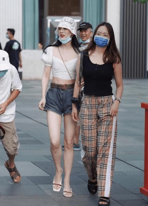 休闲|是时候准备夏装了，清爽短裤是个不错的选择，休闲百搭又显身材