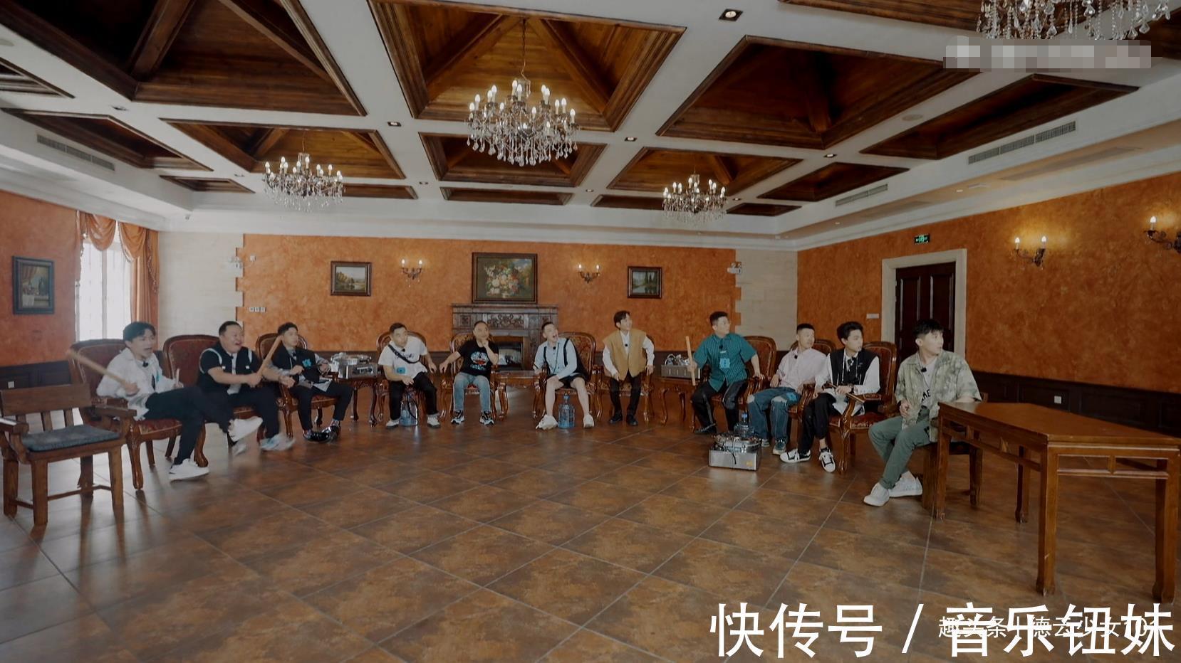 何九华|德云斗笑社2来了张九南表现亮眼，张鹤伦成最大赢家