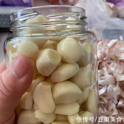 史上最好吃的快速简单的腊八蒜做法