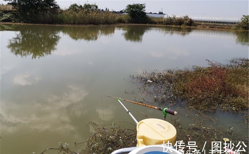 障碍物|冬季钓鱼，这4钓点钓鱼人必争，都是天然鱼窝子，这里大鲫扎堆