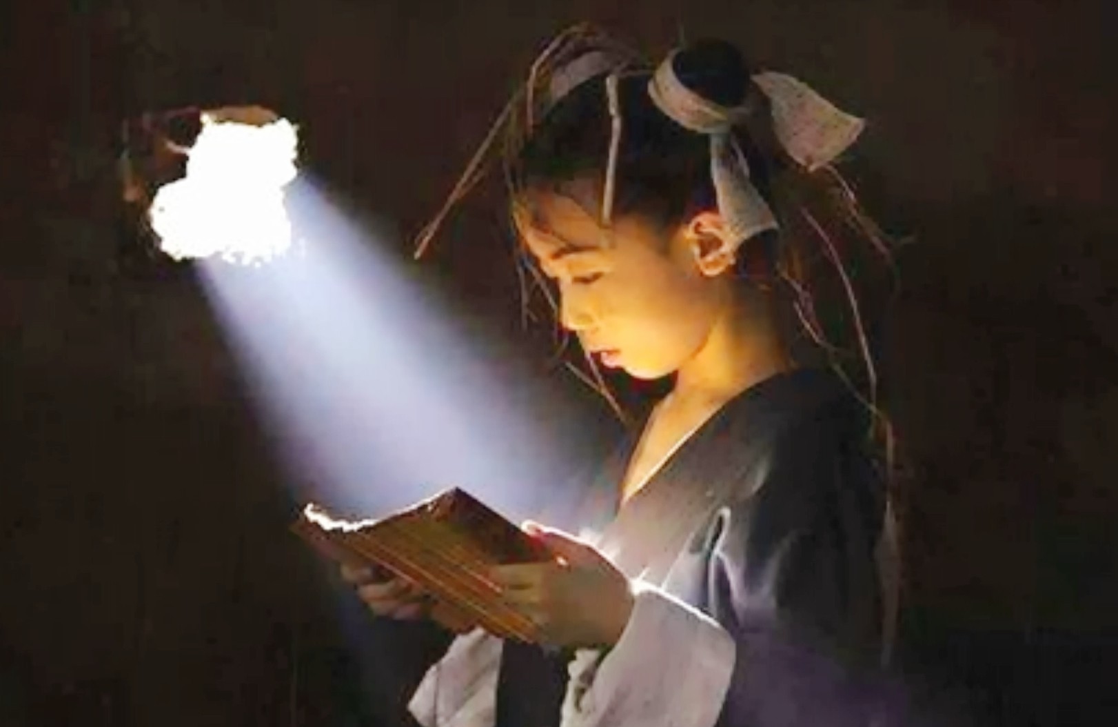 这4个我们自小崇拜的历史人物,长大后才知道他们全是坏人