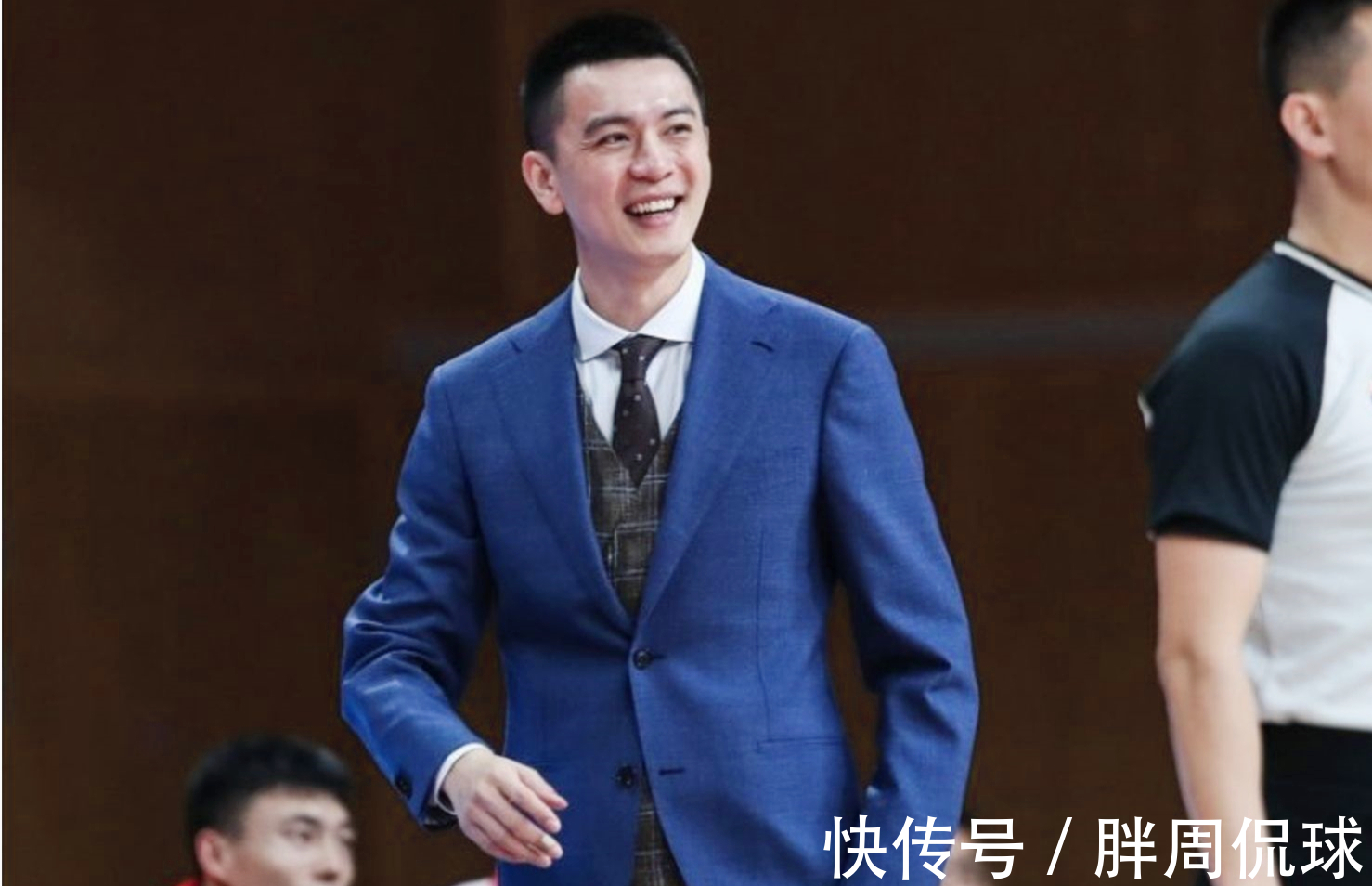 广东男篮|晚上21点,辽篮20分狂胜宏远,杨鸣赛后再收惊喜,教练组大升级