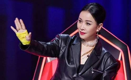 姚貝娜|那英退出《好聲音》錄制，8季節(jié)目帶出3個總冠軍，也留下4大爭議