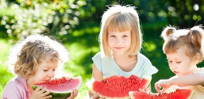 孩子小时候有3个特点,长大后就是学霸?优秀父母要知道,很关键