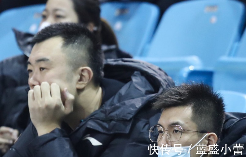 赵继伟|19-0!宇宙辽让天津绝望,郭艾伦戏耍张镇麟,3次假装击掌又缩手!