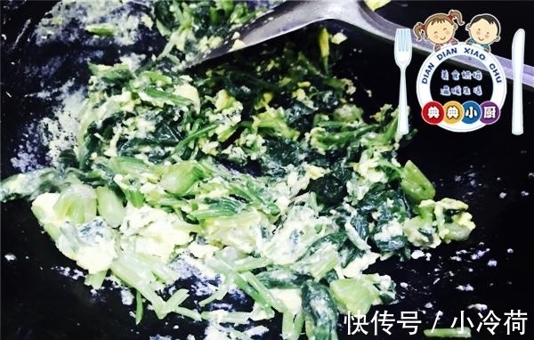 黑暗料理|菠菜这样做才最好吃，营养均衡味道一流，连孩子都抢着吃