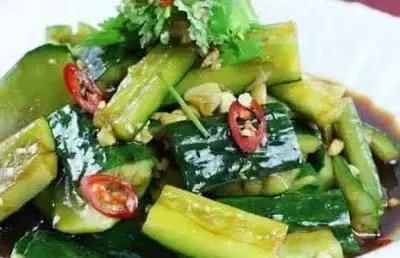 每天都吃不腻的几道家常菜，都是我的最爱，味道杠杠滴