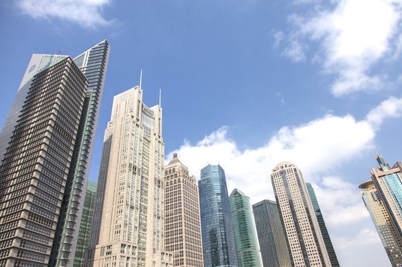 地方|买房子需要看地段,靠近这几个地方,房子升值快是黄金房