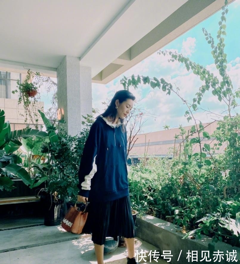 搭配|刘雯,一个把私服穿成时装秀的人