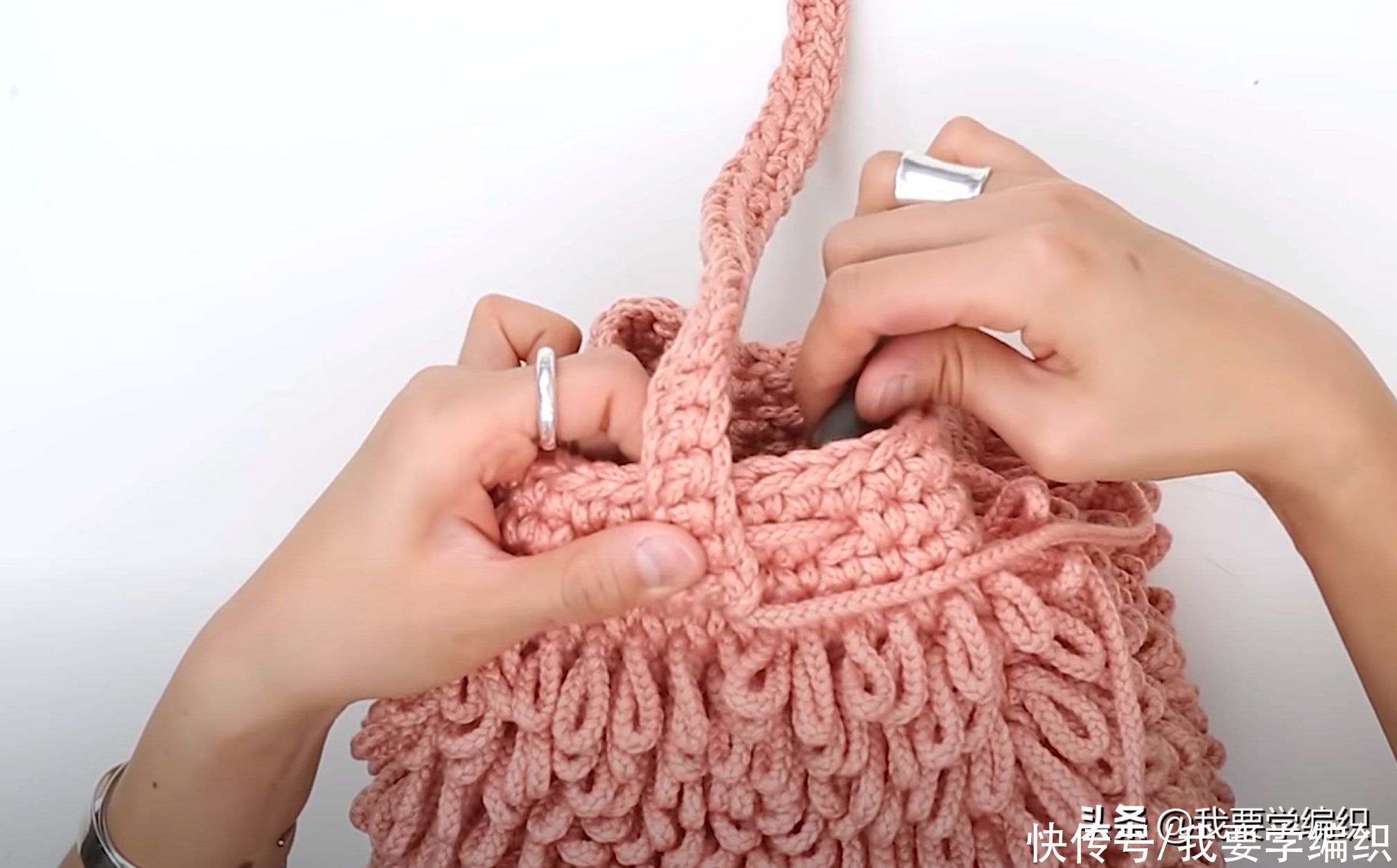 自己钩一款可爱又别致的手提包，刺猬包编织教程，新手入门级包包