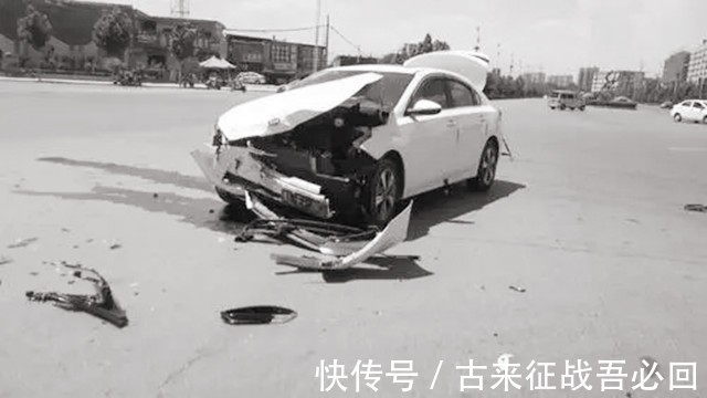 足球|国足球员张玉宁近况:与空姐离婚后恢复自由身,身材发福已有二胎
