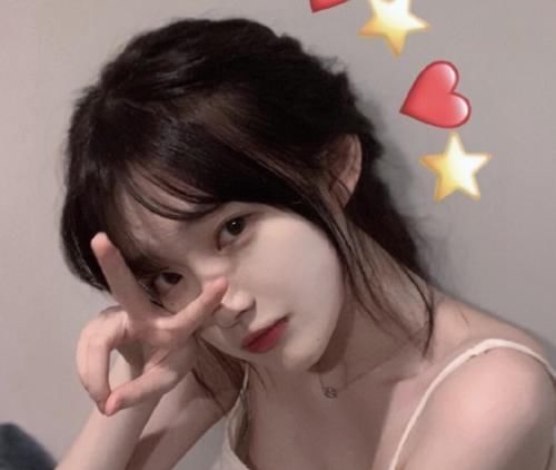 秃头 这3种发型女生自认为很好看,实际上发际线上移,变成秃头小宝贝