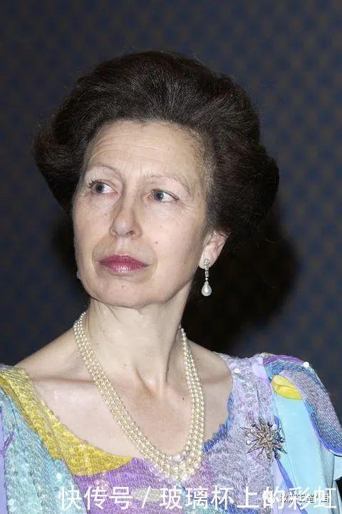 英女王唯一的女儿有这些珠宝算多还是少