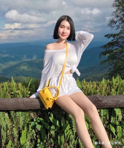 风格 各式款式的服装也可以演绎出各式风格