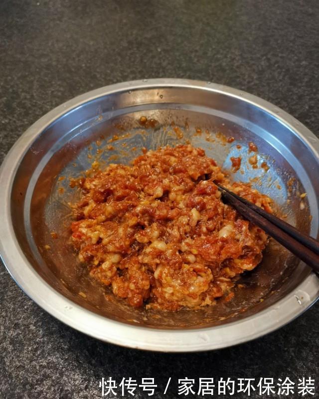 鲜香|包芹菜馅的饺子时,教你一招,鲜香好吃,营养美味!