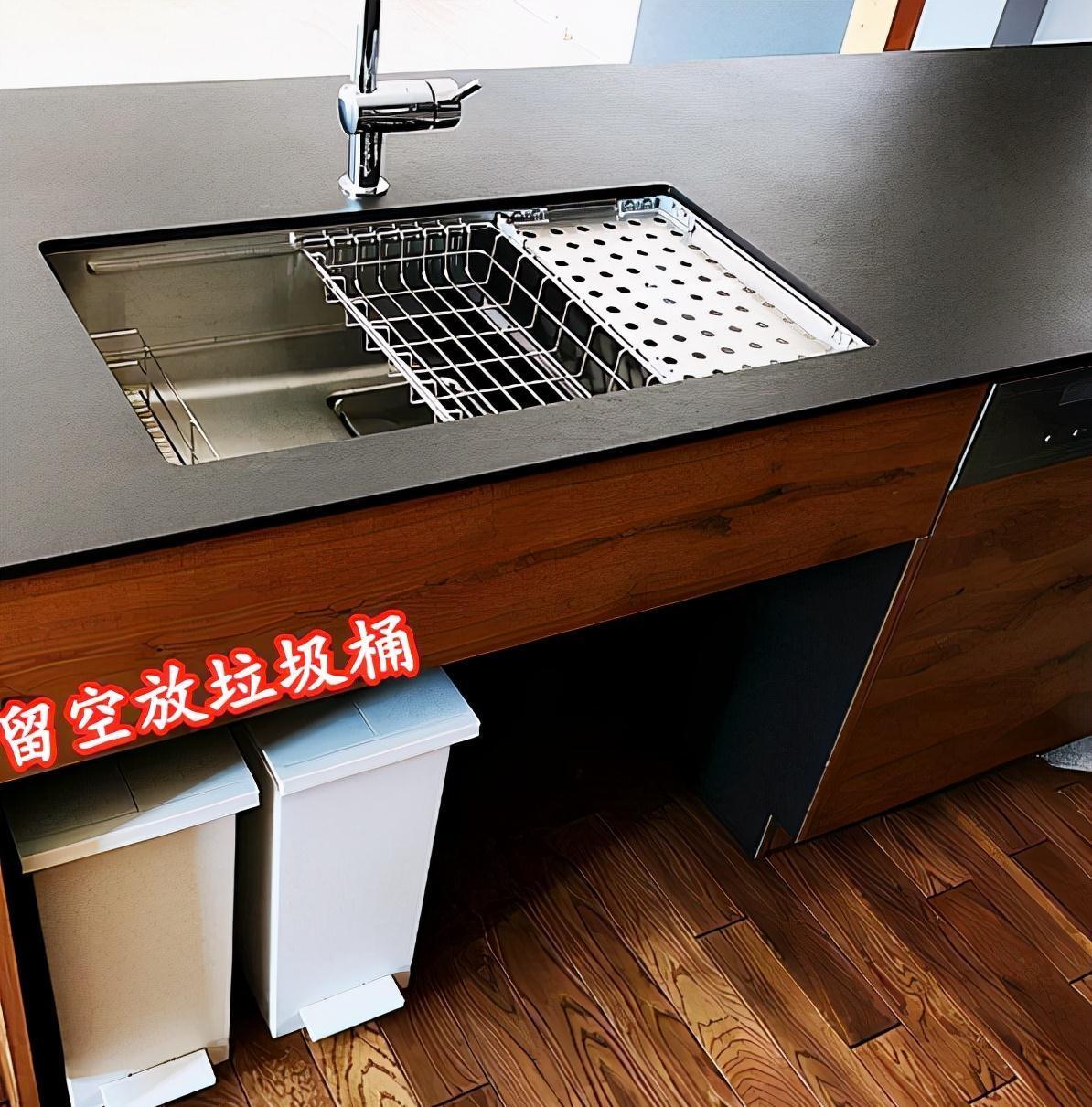 厨房|若再装一定要加上这凹槽,厨房再小也能时刻整洁,使用更顺手!